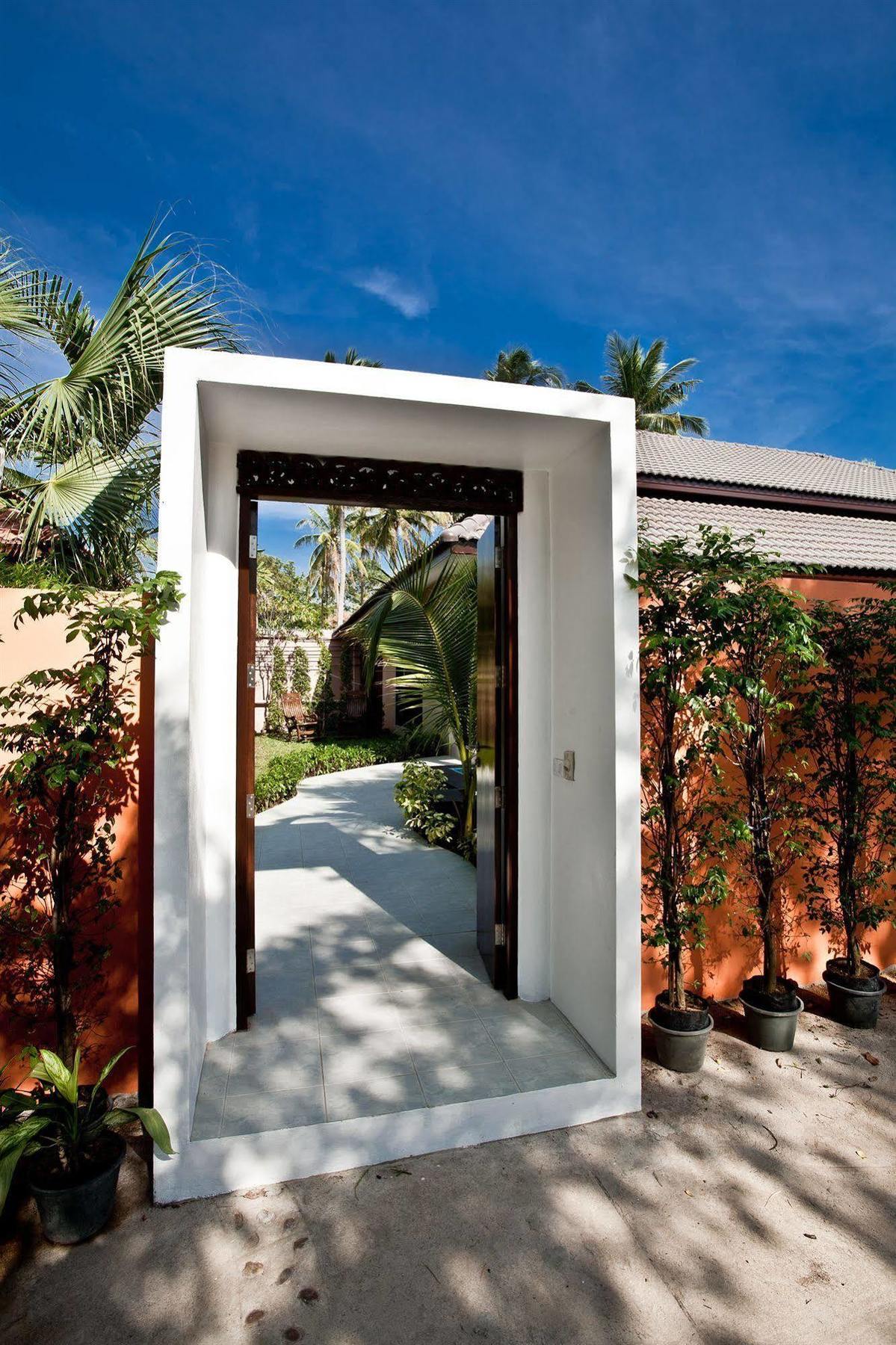 Thai Thani Pool Villa Resort Джомтиен Бийч Екстериор снимка