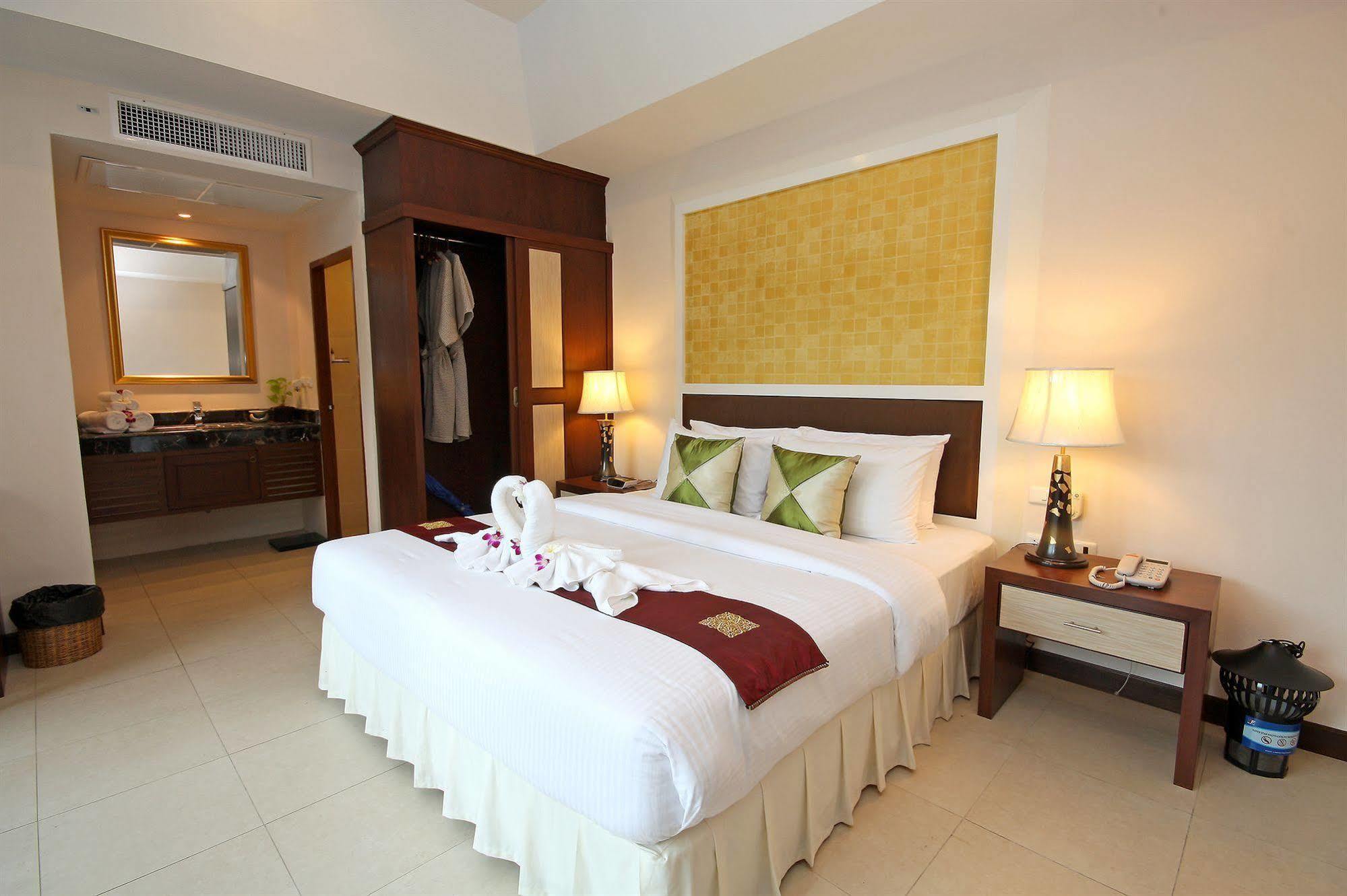 Thai Thani Pool Villa Resort Джомтиен Бийч Екстериор снимка