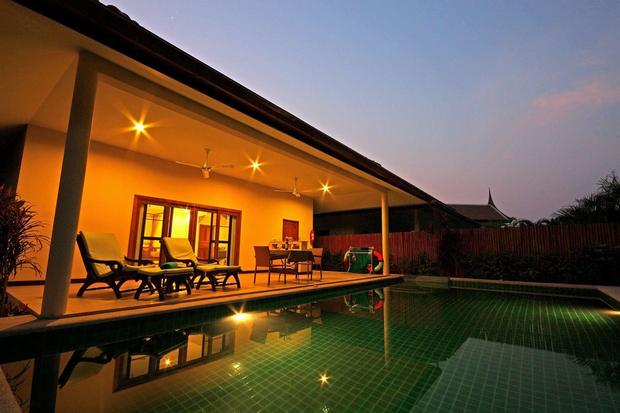 Thai Thani Pool Villa Resort Джомтиен Бийч Екстериор снимка